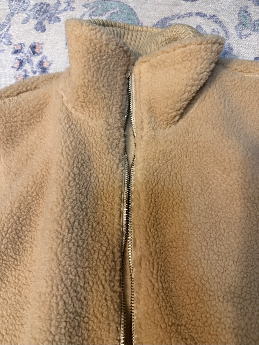 Vineyard Vines Men's Tan Fleece Zip-Up Vest - Picture 3 of 6